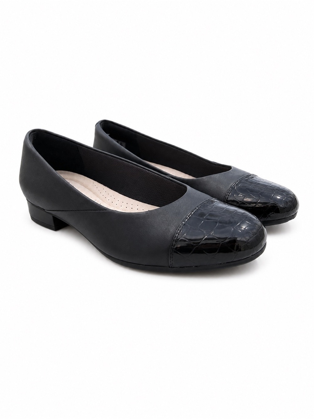 Clarks Juliet Rise Women’s Black Leather Slip-On Shoes - Size 6 - Low Block Heel